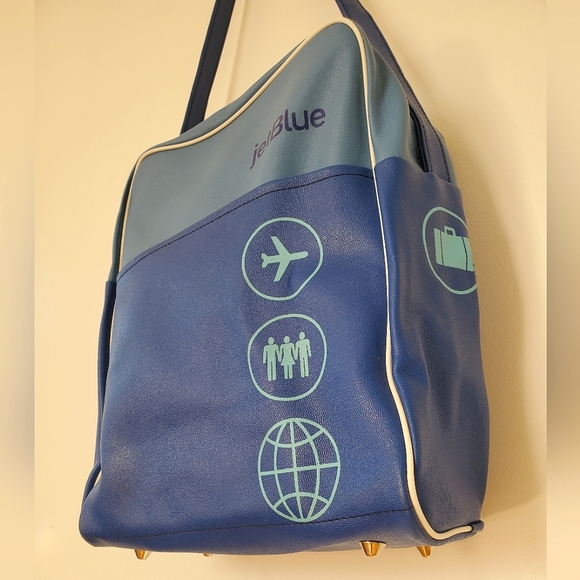 JetBlue Airways Limited Edition Duotone Carry-On Travel Bag - Picture 3 of 13